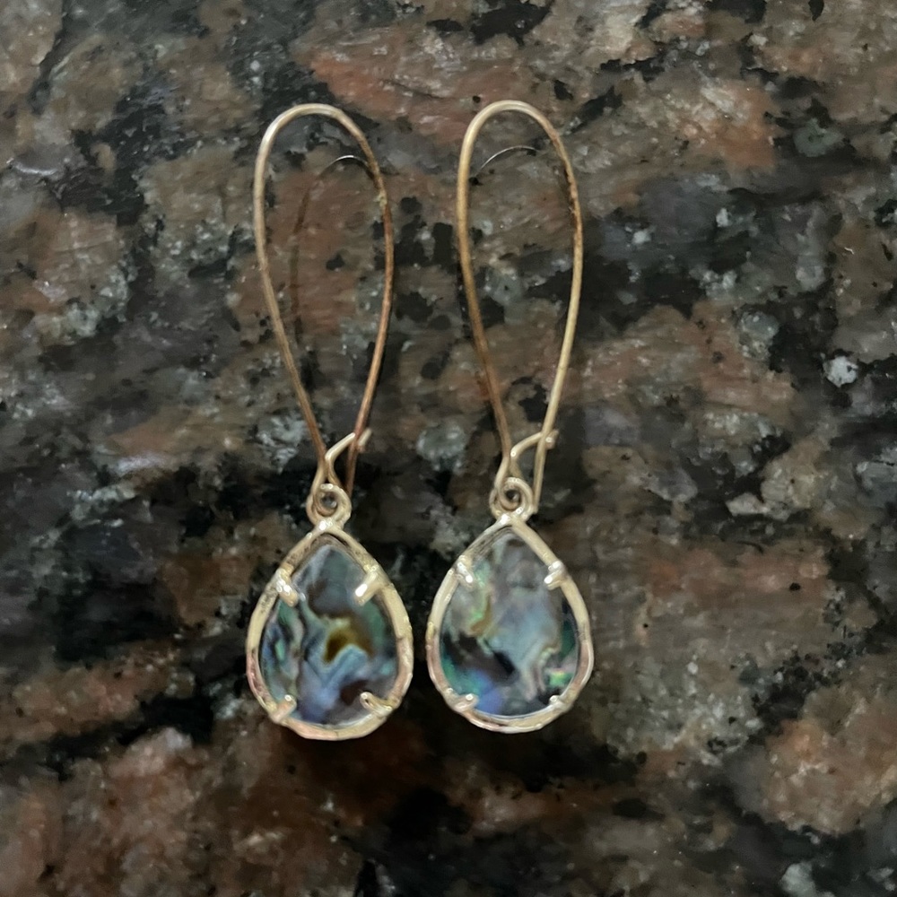 Kendra Scott Carrine Abalone earrings